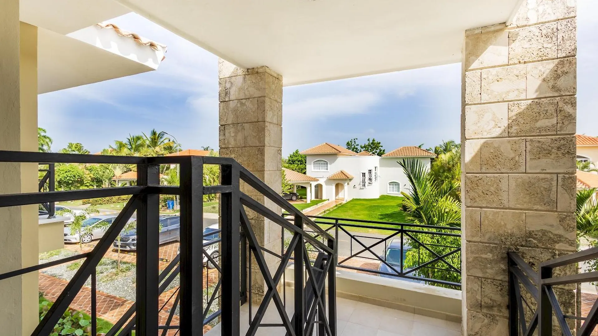 Private & Luxury Apartment Cocotal In Gated & Secured Community Punta Cana