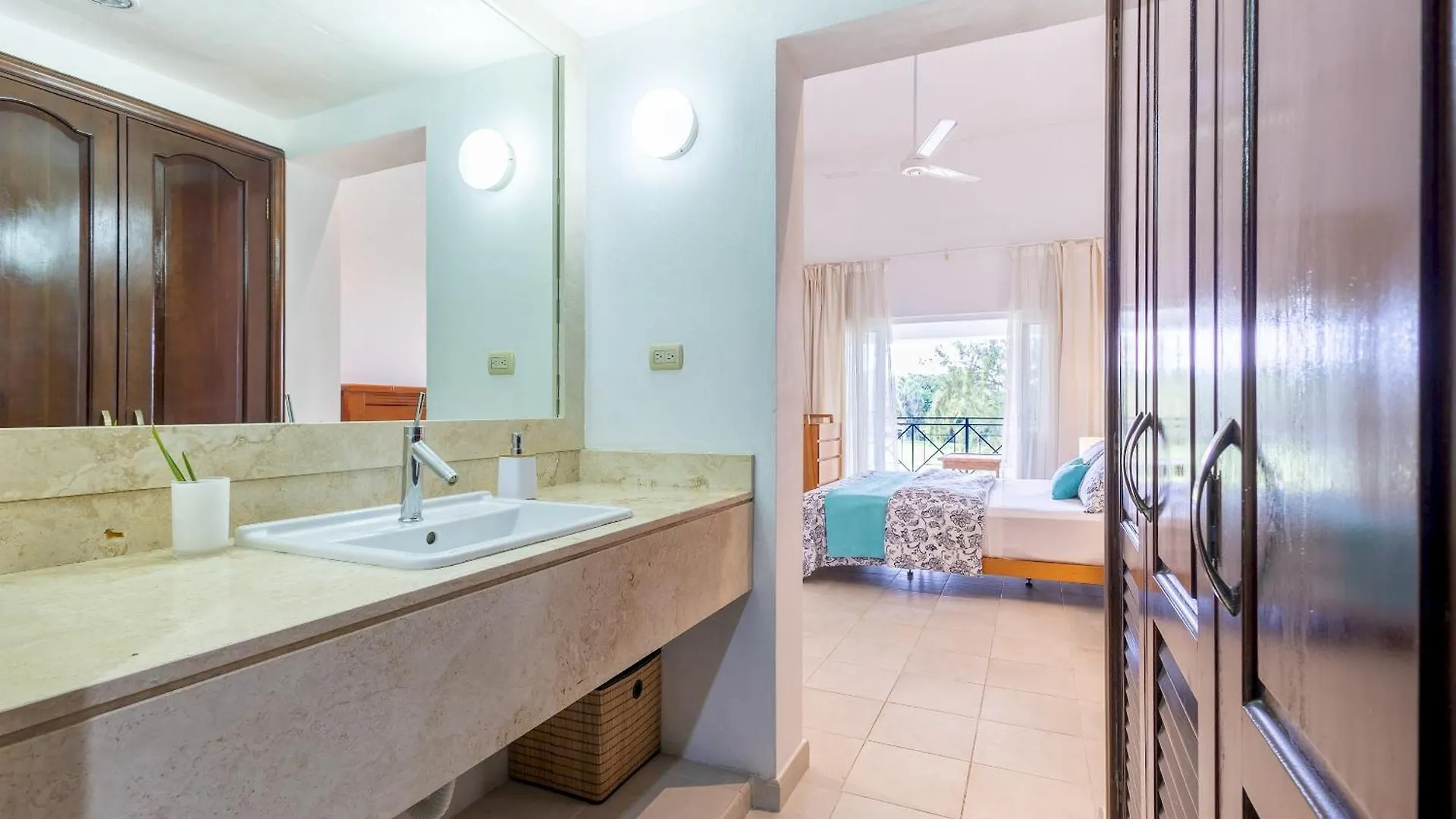 Private & Luxury Apartment Cocotal In Gated & Secured Community Punta Cana